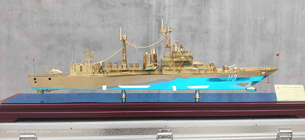 遥控船舰模型技术入门-如何做木制船舰模型-纯铜船舰模型设计