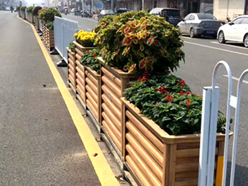 大连道路花箱护栏生产厂家-沈阳划算的道路花箱护栏供应
